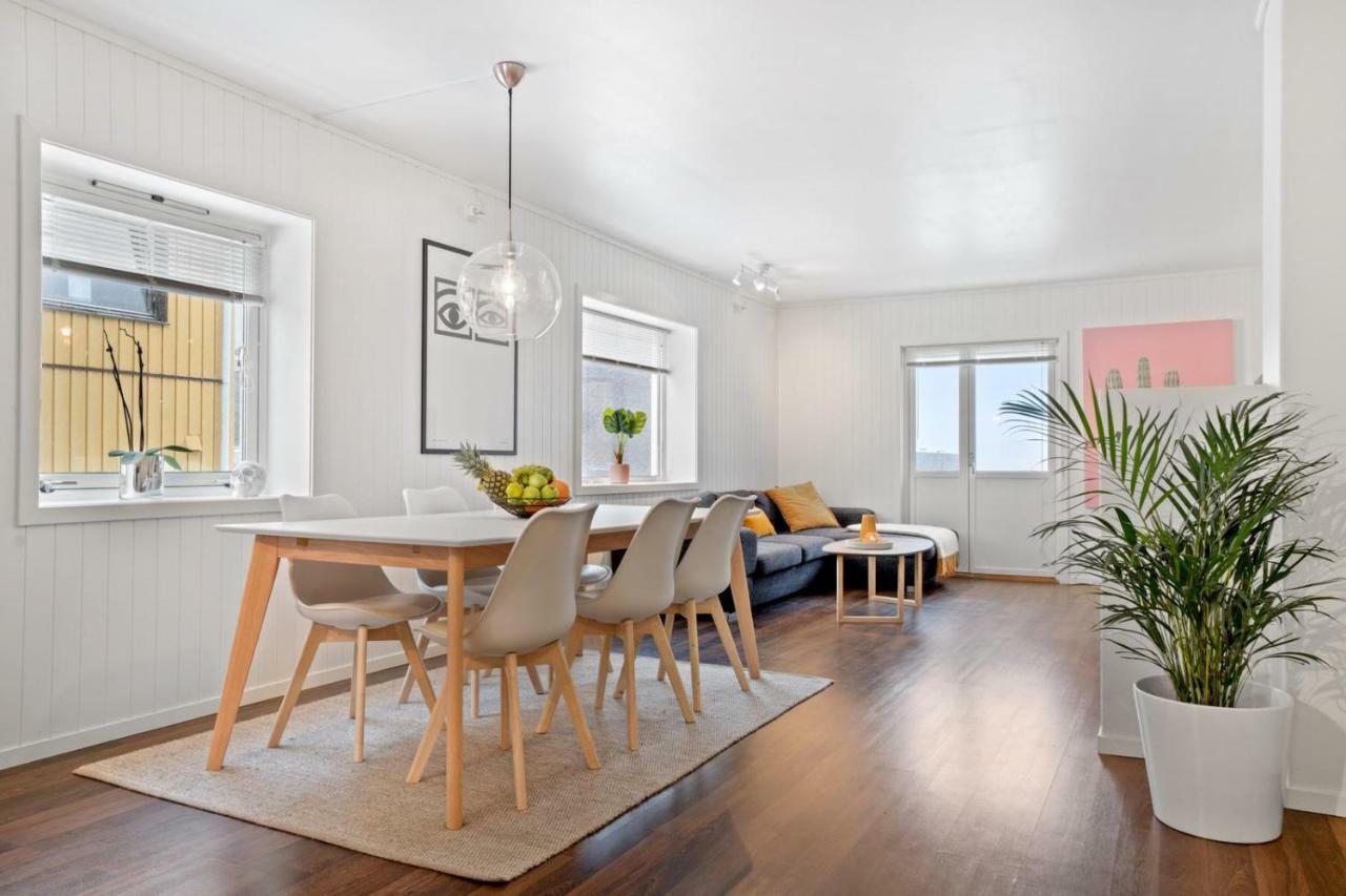 Modern Apartment 特罗姆瑟 外观 照片